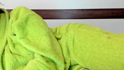 Snapshot of 00ingrid00 chatting on February 4, 3:11 am 00ingrid00 online show from February 4, 3:11 am