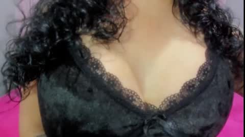 Valeria online show from February 8, 1:01 pm