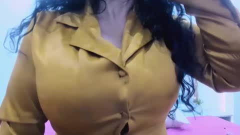 Snapshot of 00valeriasexxx chatting on April 27, 7:23 pm Valeria online show from April 27, 7:23 pm