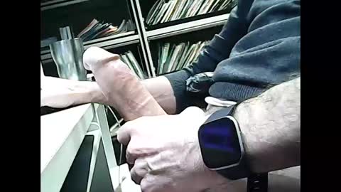 01quebecboy69 online show from January 6, 8:28 pm