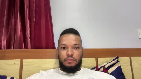 Snapshot of 0_kingsley chatting on December 16, 5:33 pm Kingsley online show from December 16, 5:33 pm