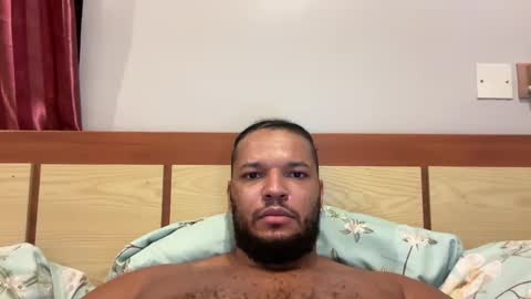 Snapshot of 0_kingsley chatting on December 25, 4:01 am Kingsley online show from December 25, 4:01 am