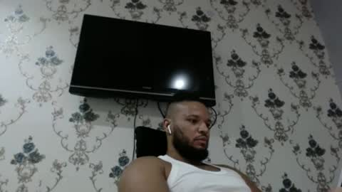 Snapshot of 0_kingsley chatting on January 11, 11:13 pm Kingsley online show from January 11, 11:13 pm