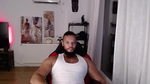 Snapshot of 0_kingsley chatting on October 5, 11:46 pm Kingsley online show from October 5, 11:46 pm