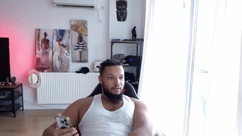 Kingsley online show from December 2, 7:03 am