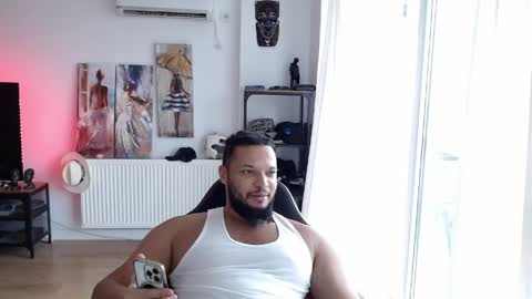 Kingsley online show from May 7, 11:04 am