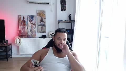 Kingsley online show from May 16, 9:06 am