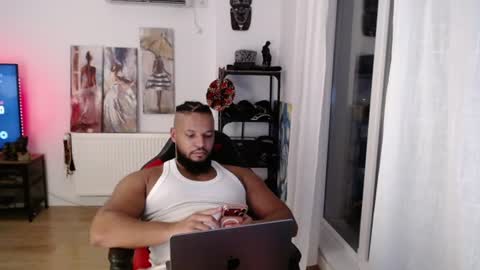 Kingsley online show from July 8, 1:54 am