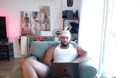 Kingsley online show from July 13, 3:42 am