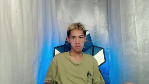 Snapshot of 0cir_asiansatisfy chatting on January 10, 7:15 pm RICK online show from January 10, 7:15 pm