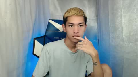 Snapshot of 0cir_asiansatisfy chatting on January 11, 6:46 pm RICK online show from January 11, 6:46 pm