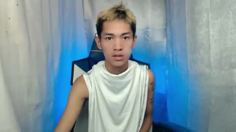 Snapshot of 0cir_asiansatisfy chatting on January 13, 8:25 pm RICK online show from January 13, 8:25 pm