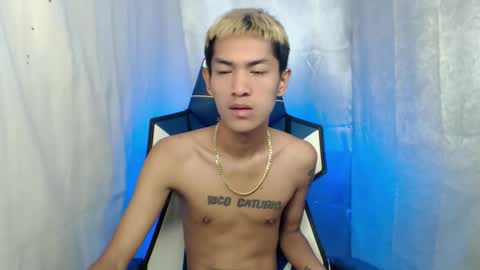 Snapshot of 0cir_asiansatisfy chatting on January 16, 2:37 am RICK online show from January 16, 2:37 am