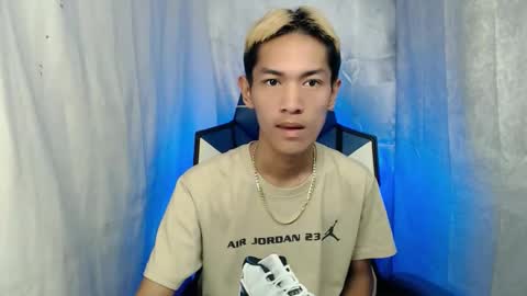 Snapshot of 0cir_asiansatisfy chatting on January 18, 6:39 am RICK online show from January 18, 6:39 am