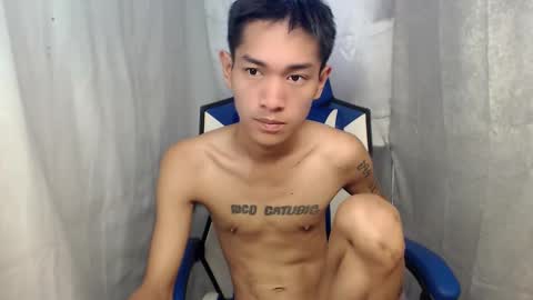 Snapshot of 0cir_asiansatisfy chatting on April 27, 2:53 am RICK online show from April 27, 2:53 am