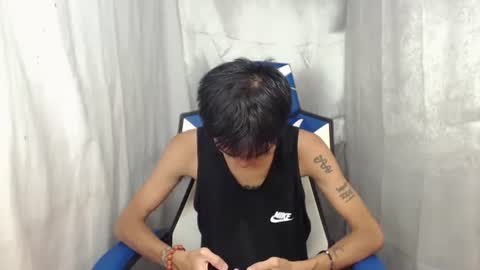 Snapshot of 0cir_asiansatisfy chatting on May 25, 9:59 am RICK online show from May 25, 9:59 am