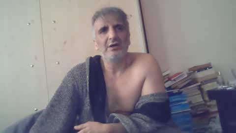0luvmonkey online show from February 9, 10:52 am