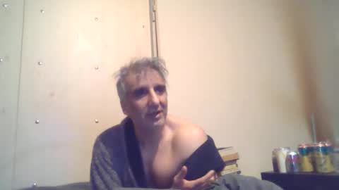 0luvmonkey online show from February 25, 12:09 am