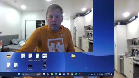 Snapshot of 1029mn chatting on October 26, 5:13 am Takin Profits online show from October 26, 5:13 am