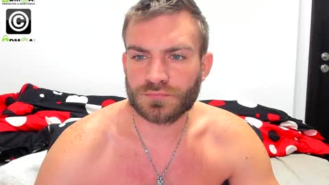 10in_deluxe online show from December 9, 8:00 am