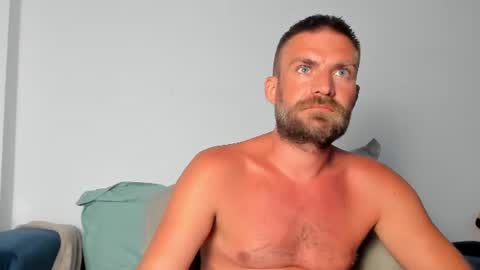 10in_deluxe online show from June 27, 7:13 am