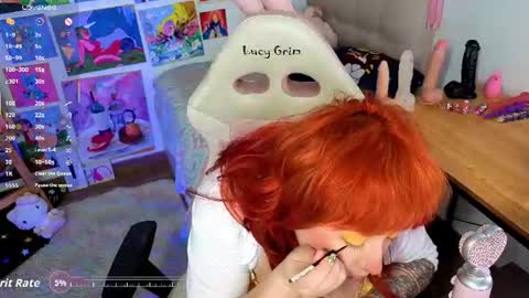 111lucygrim111 online show from July 28, 7:39 pm