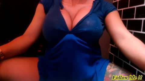  i am trixie im Your Selfsucking Mistress  online show from December 30, 7:37 am