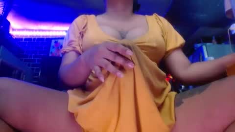 i am trixie im Your Selfsucking Mistress  online show from October 20, 2:34 am