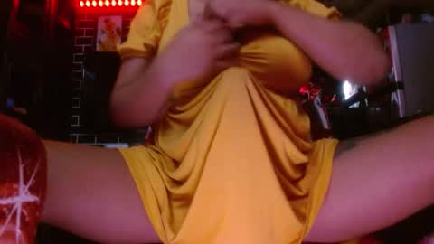  i am trixie im Your Selfsucking Mistress  online show from November 15, 3:48 am