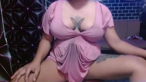 Snapshot of 11inchmonstercock4u chatting on May 16, 2:41 am i am trixie im Your Selfsucking Mistress online show from May 16, 2:41 am