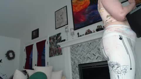 Aurora Willows online show from March 12, 12:26 pm