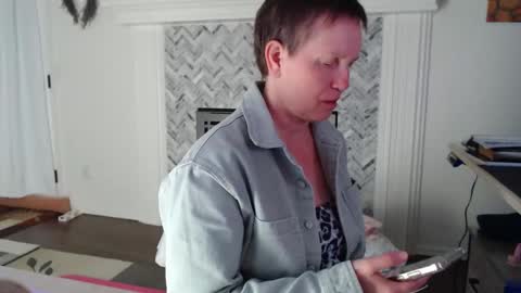 Aurora Willows online show from February 20, 4:31 am