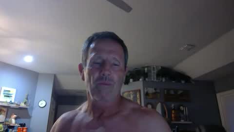 Snapshot of 13glanmorfa chatting on June 1, 1:40 am 13glanmorfa online show from June 1, 1:40 am
