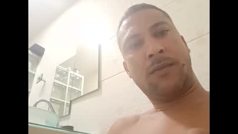 155decuzinho online show from January 19, 6:06 am