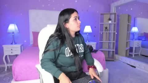 Scarlette  online show from November 5, 3:06 am