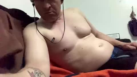 Snapshot of 16025834916 chatting on February 27, 9:53 am 623-302-4866 azlivin online show from February 27, 9:53 am