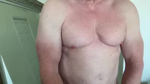 Snapshot of 1800fun2 chatting on April 25, 8:39 pm 1800fun2 online show from April 25, 8:39 pm