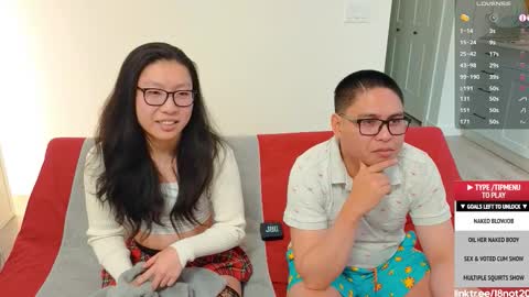 Snapshot of 18not20 chatting on November 1, 12:56 am Tong Ralph online show from November 1, 12:56 am