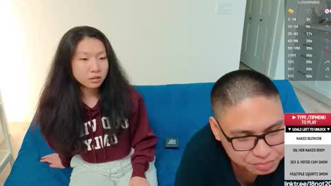 Snapshot of 18not20 chatting on December 15, 12:15 am Tong Ralph online show from December 15, 12:15 am