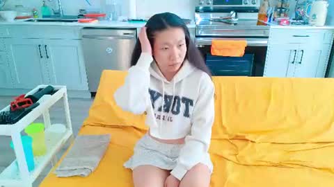 Tong  Ralph online show from July 7, 1:52 am