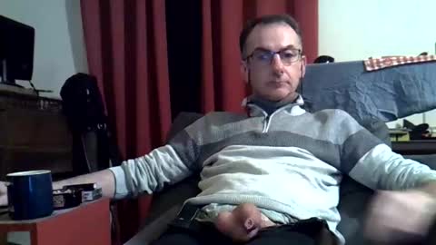 18remy45 online show from December 2, 8:37 pm