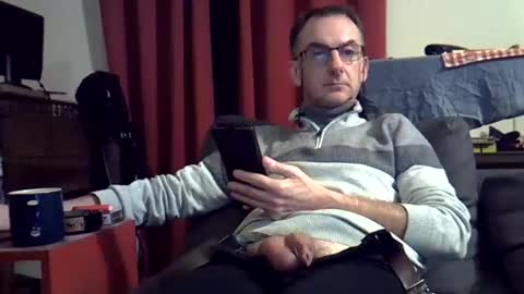 18remy45 online show from December 3, 8:40 pm