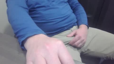 Snapshot of 1900pley chatting on March 21, 3:26 pm 1900pley online show from March 21, 3:26 pm