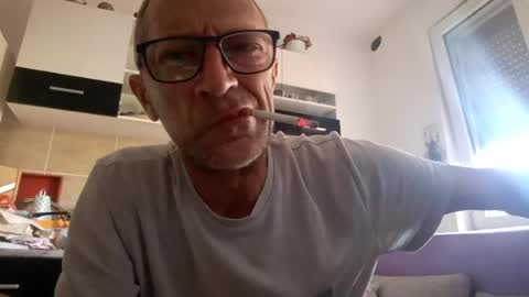 1973man online show from June 20, 9:23 am