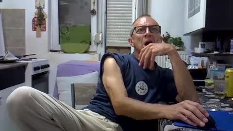 1973man online show from June 21, 12:02 am