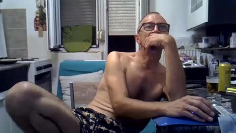 1973man online show from July 9, 8:02 pm
