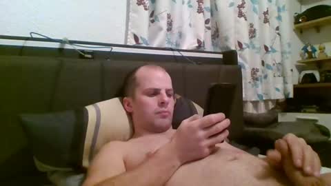 berni online show from December 8, 6:17 pm