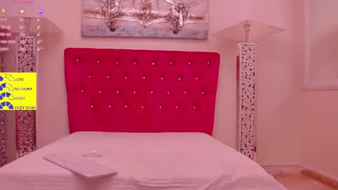 AMANDA online show from April 24, 4:26 am