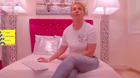 AMANDA online show from July 2, 4:18 am