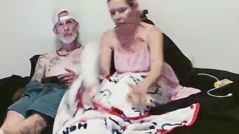 Snapshot of 1andonlyzona chatting on June 14, 10:50 am zona1331 online show from June 14, 10:50 am